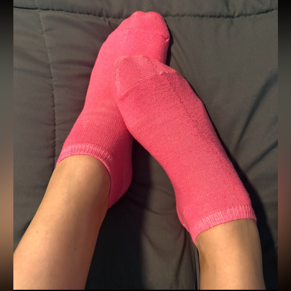 Women’s Pink Athletic Ankle Socks